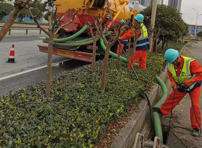 泸县市政管道清淤